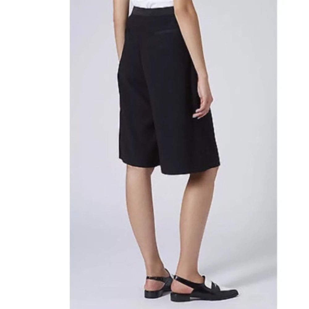 NWT TOPSHOP Black Cropped Wide Leg Culottes - Picture 2 of 8